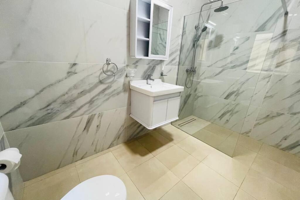 2 Bed Apt In Heart Of St Julians - 5Min From Seafront San Giuliano Esterno foto