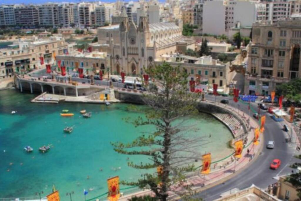 2 Bed Apt In Heart Of St Julians - 5Min From Seafront San Giuliano Esterno foto